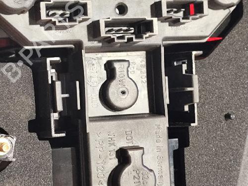 Right taillight VW GOLF IV (1J1) 1.6 16V | BP31745700C35