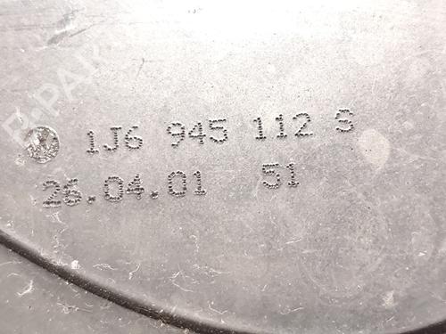 Right taillight VW GOLF IV (1J1) 1.6 16V | BP31745700C35