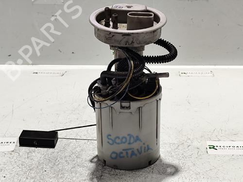 Used Fuel pump SKODA OCTAVIA I (1U2) 1.9 TDI (100 hp) 31745382