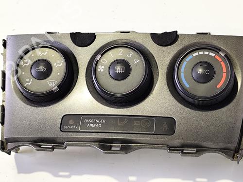 Used Climate control TOYOTA AURIS (_E15_) 1.4 D-4D (NDE150_, NDE150R) (90 hp) 31745815