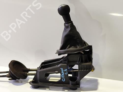 Used Gear lever Gear lever CITROËN C3 I (FC_, FN_) 1.1 i (60 hp) 31745850 31745850