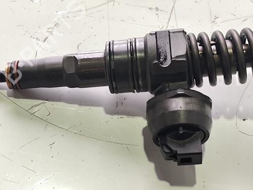 Used Injector SEAT IBIZA III (6L1) 1.4 TDI (75 hp) 31746284