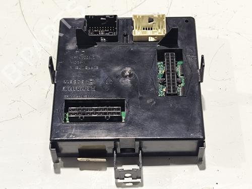 Used Electronic module Electronic module RENAULT LAGUNA II Grandtour (KG0/1_) 1.9 dCi (125 hp) 31746478 31746478