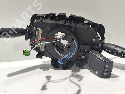 Used Headlight switch RENAULT MEGANE II (BM0/1_, CM0/1_) 1.5 dCi (BM02, BM13, BM2A, CM02, CM13) (101 hp) 31746550