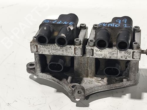 Used Ignition coil FIAT PUNTO (176_) 1.2 16V (86 hp) 31746584