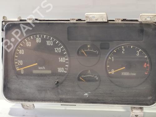 Compteur de vitesse ISUZU ELF Platform/Chassis (NKR8_, NKQ8_) 2.8 TD (91 hp) 31746627