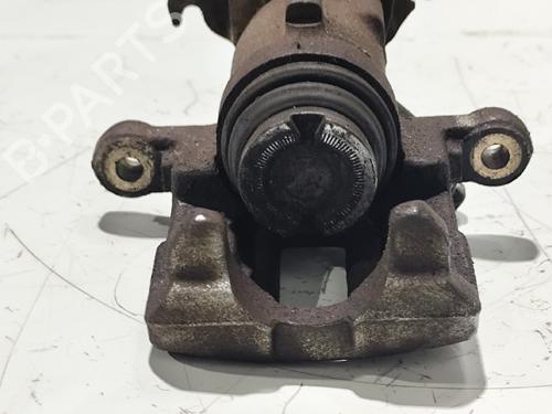 Brake master cylinder NISSAN ALMERA II (N16) 1.5 dCi | BP31746632M77  - Image 5