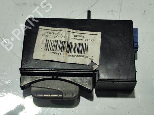 Used Switch RENAULT LAGUNA II (BG0/1_) 1.9 dCi (BG13) (125 hp) 31746590