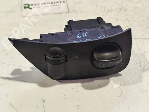 Forlygtekontakt SEAT IBIZA II (6K1) 1.3 i (54 hp) 31739836