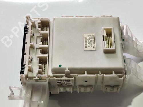 Fuse box TOYOTA AURIS (_E15_) 1.4 D-4D (NDE150_, NDE150R) | BP31745813E1