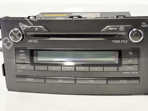 Used Radio TOYOTA AURIS (_E15_) 1.4 D-4D (NDE150_, NDE150R) (90 hp) 31745822