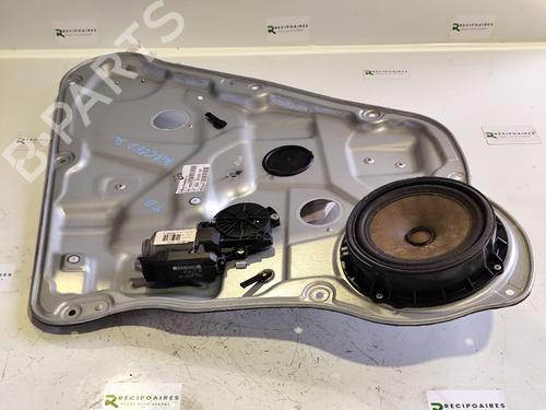 Used Rear right window mechanism KIA CEE'D Hatchback (ED) 1.6 CRDi 115 (115 hp) 31738992