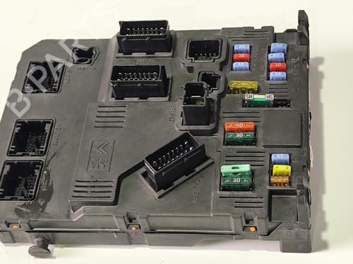 Used Fuse box CITROËN XSARA PICASSO (N68) 1.6 HDi (109 hp) 31745878
