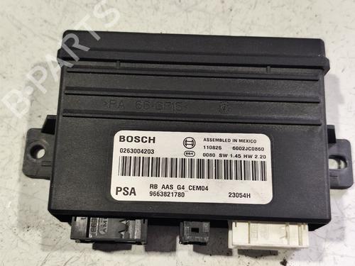 Used Electronic module CITROËN C5 III Break (RW_) 1.6 HDi 110 (112 hp) 31735096