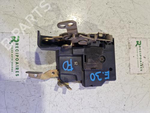 Fechadura frente direita BMW 3 (E30) [1982-1992]  31733329