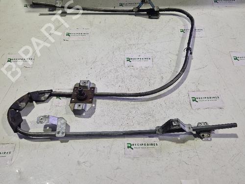 Elevador vidro trás direito BMW 3 (E30) [1982-1992]  31733225