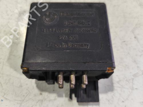 Module électronique BMW 3 (E30) [1982-1992]  31733135