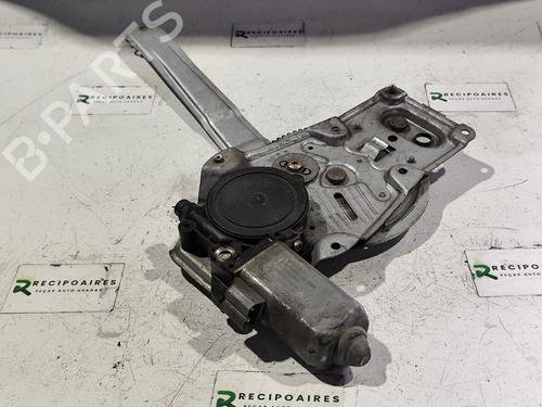 Rudehejsemekanisme venstre bagtil BMW 3 (E36) [1990-1998]  31736009