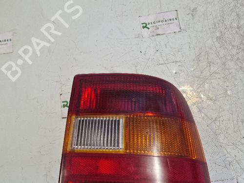 Højre baglygte OPEL VECTRA A (J89) [1988-1995]  31740396