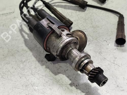 Distributeur AUDI 80 B3 Saloon (893, 894, 8A2) [1986-1991]  31741103