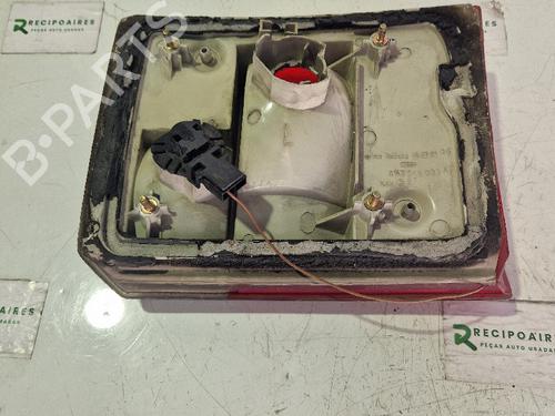 Used Left taillight AUDI 80 B4 Saloon (8C2) [1991-1995]  31731840