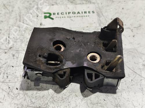 Høyre bak lås AUDI 80 B4 Saloon (8C2) [1991-1995]  31742165