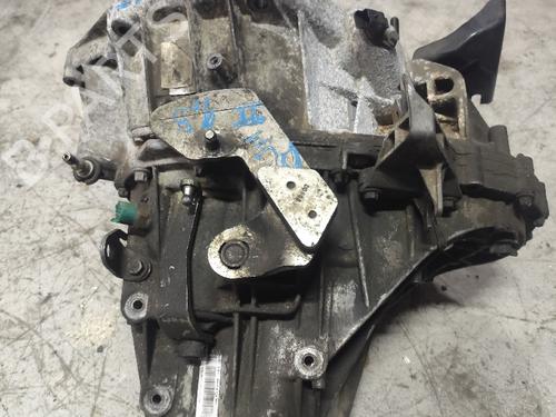 Used Gearbox RENAULT MEGANE II Hatchback Van (KM0/2_) [2003-2009]  31738727