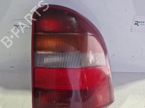 Used Right taillight FORD MONDEO I Turnier (BNP) [1993-1996]  31735403