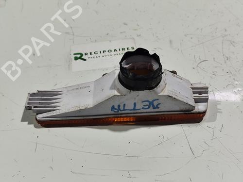 Right front indicator VW JETTA II (19E, 1G2, 165) | BP31739146C33