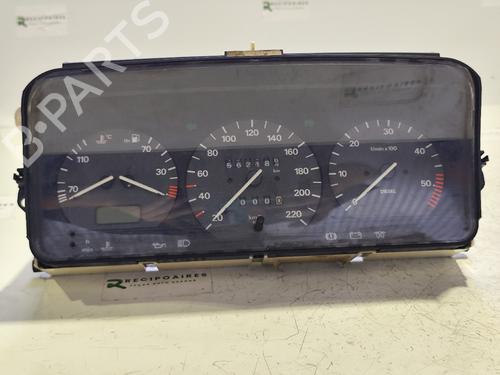 Used Instrument cluster VW PASSAT B3/B4 (3A2, 35I) [1988-1997]  31726888