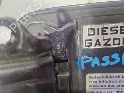 Tanklåg VW PASSAT B3/B4 (3A2, 35I) [1988-1997]  31729585