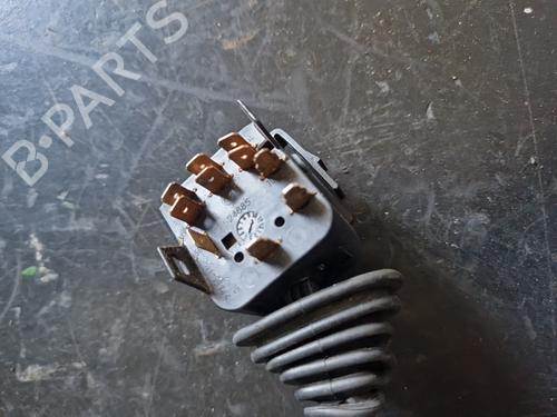 Used Headlight switch OPEL CORSA B (S93) [1993-2009]  31727464