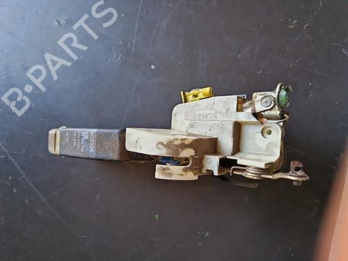 Used Front right lock OPEL CORSA B (S93) [1993-2009]  31727615