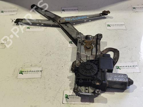 Used Front right window mechanism Front right window mechanism OPEL CORSA B (S93) [1993-2009] 31736648 31736648
