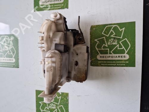 Used Front left lock VW GOLF III (1H1) [1989-2000]  31729337