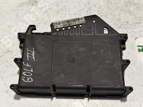 Used Electronic module VW GOLF III (1H1) [1989-2000]  31742416