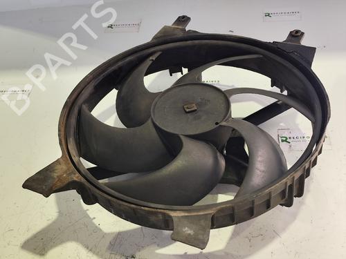 Used Radiator fan RENAULT RAPID Box Body/MPV (F40_, G40_) [1985-2001]  31738881