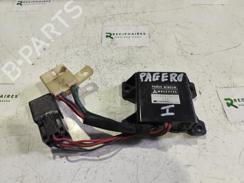 Elektronik Modul für MITSUBISHI PAJERO I (L04_G, L14_G) [1982-1991]  31733073