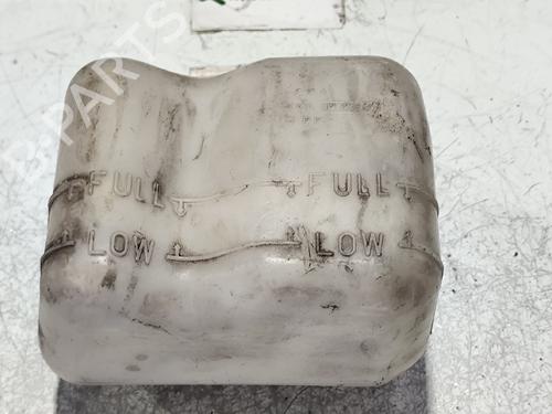 Ekpansionstank MITSUBISHI PAJERO II (V3_W, V2_W, V4_W, V5_W) [1990-2001]  31744943