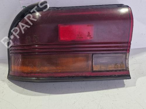 Farolim esquerdo MITSUBISHI GALANT VII (E5_A, E7_A, E8_A) [1992-1996]  31732599