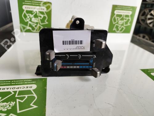 Used Climate control TOYOTA HIACE III Bus (_H5_, _H6_, _H7_, _H8_, _H9_) [1982-2007]  31726221
