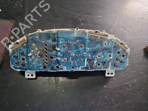 Compteur de vitesse MAZDA 323 F IV (BG) [1987-1994]  31727256