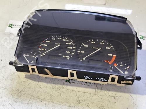 Used Instrument cluster VW POLO III (6N1) [1994-1999]  31741005