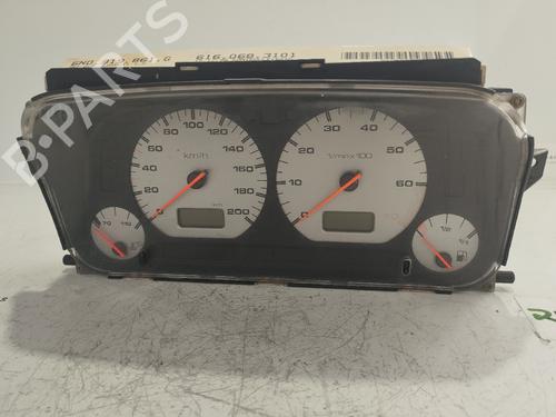 Used Instrument cluster VW POLO III (6N1) [1994-1999]  31741009
