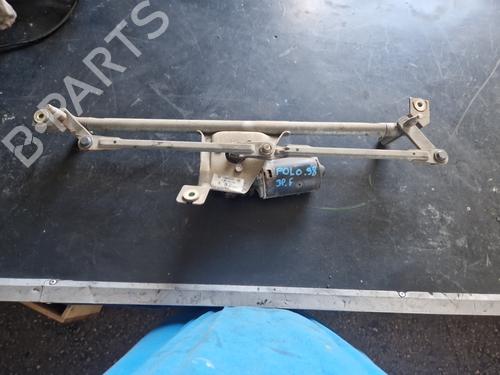 Used Front wiper motor VW POLO III (6N1) [1994-1999]  31727582