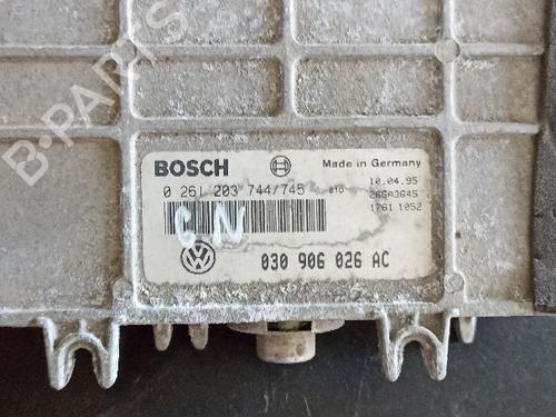 Used Engine control unit (ECU) VW POLO III (6N1) [1994-1999]  31726070