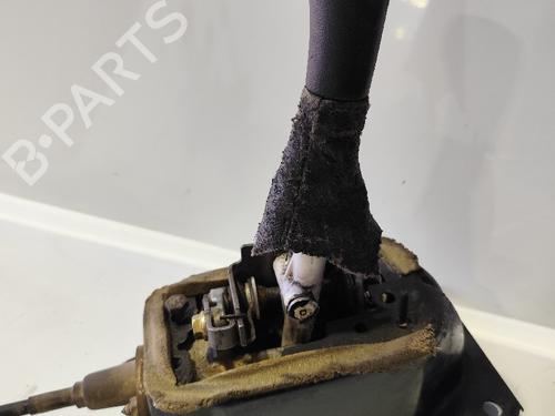 Palanca de cambios VW POLO III (6N1) [1994-1999]  31746340