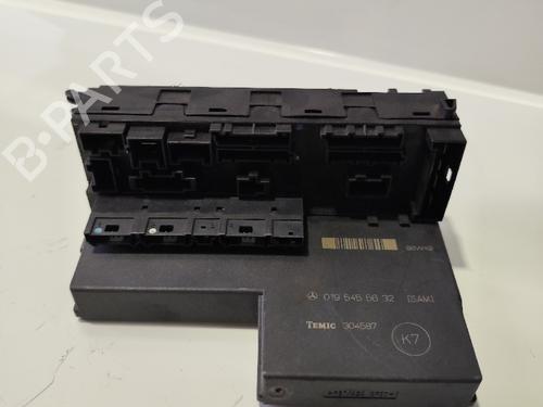 Used Fuse box MERCEDES-BENZ C-CLASS (W202) [1993-2000]  31746041