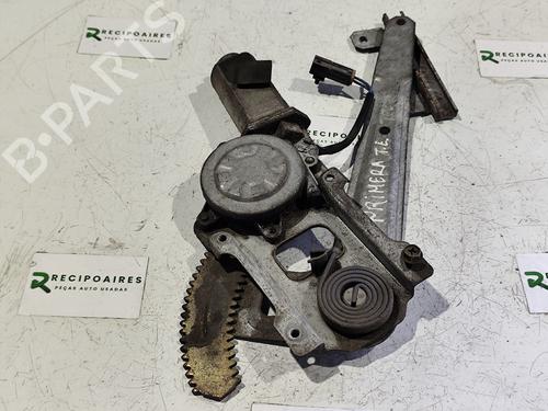 Rudehejsemekanisme venstre bagtil NISSAN PRIMERA Traveller (W10) [1990-1998]  31736337