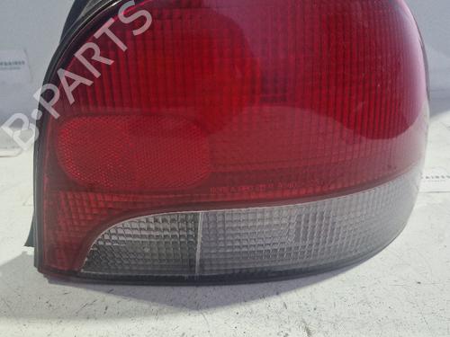 Feu arrière droit HYUNDAI ACCENT I (X-3) [1994-2002]  31736921